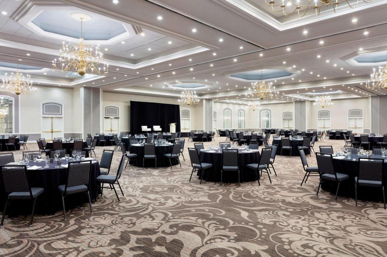 Sheraton Charlotte Hotel Eksteriør bilde
