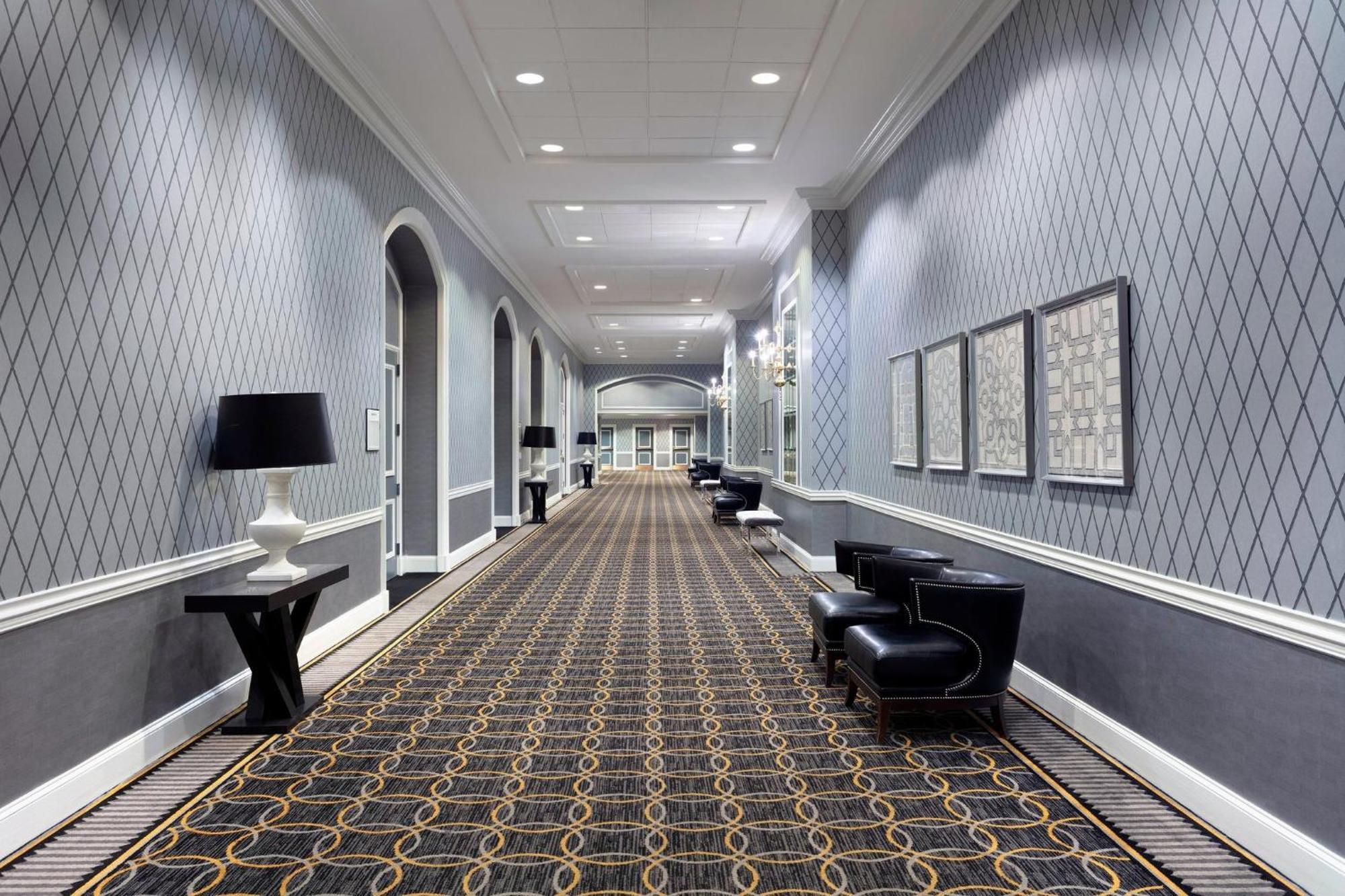 Sheraton Charlotte Hotel Eksteriør bilde